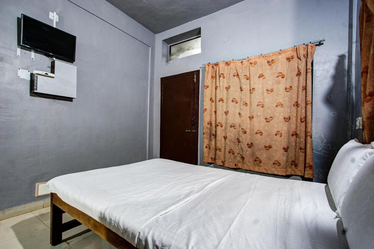 Spot On 37197 Mallya Residency Hotel Someshwar Exterior foto
